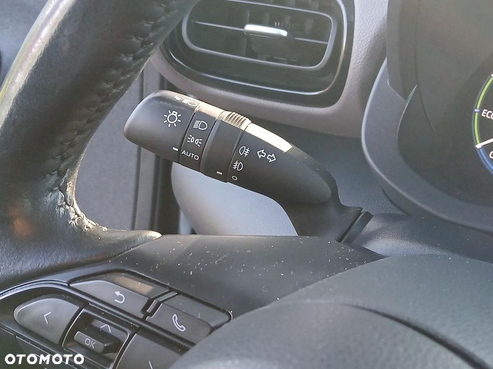 Toyota Yaris Cross - 24