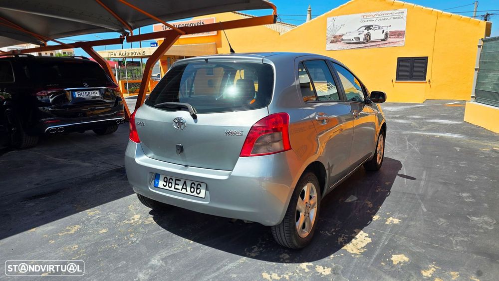 Toyota Yaris 1.0 VVT-i AC - 2