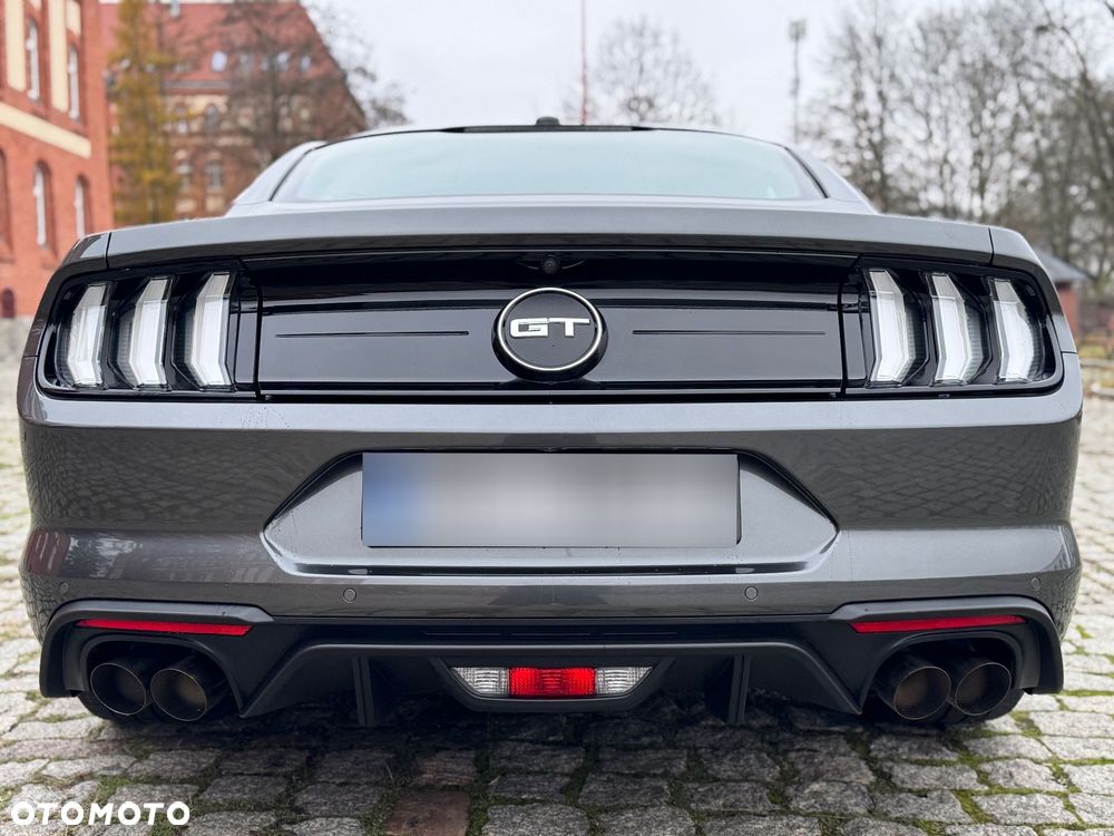 Ford Mustang - 18