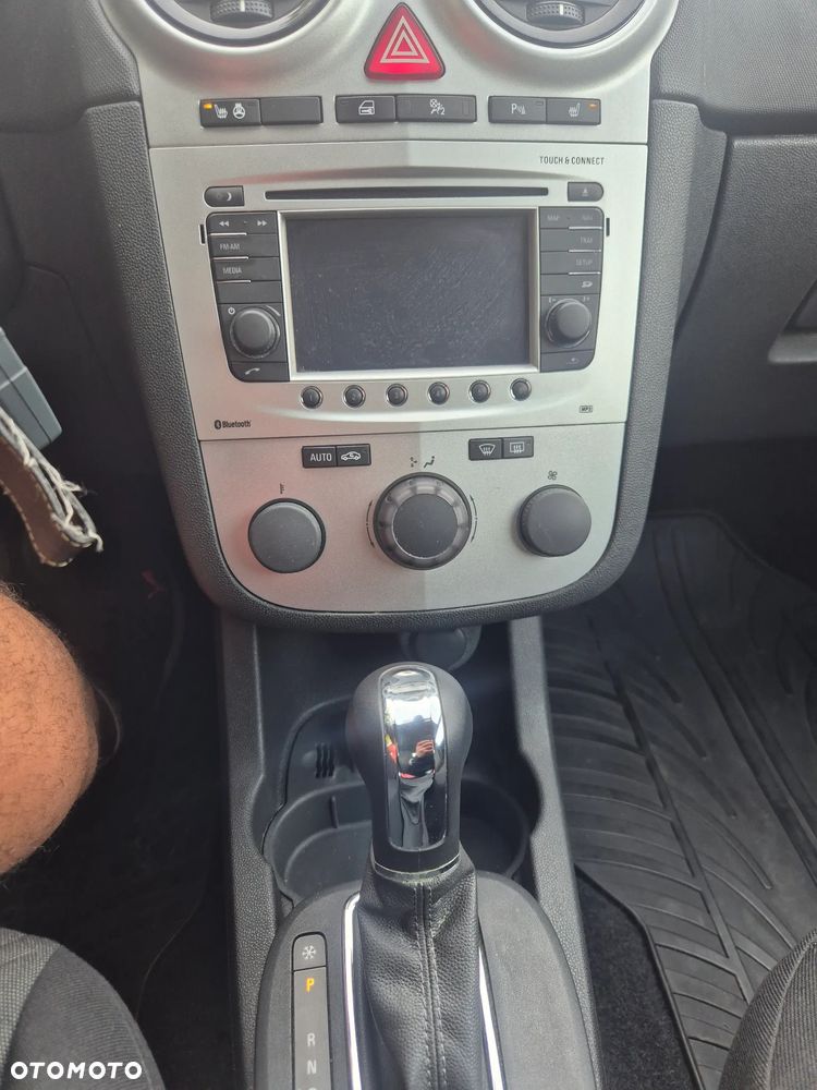 Opel Corsa - 10