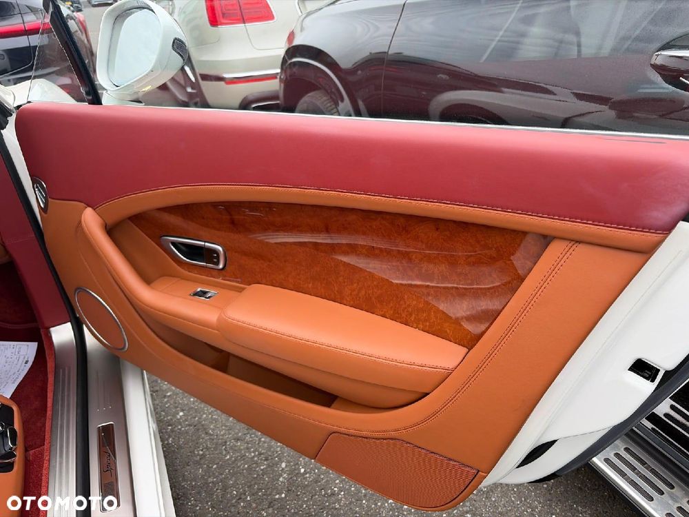 Bentley Continental GT Speed - 7