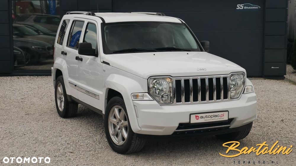 Jeep Cherokee - 3