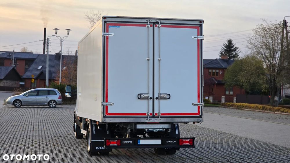 Iveco IVECO DAILY 70C18 3.0 180KM DMC 7000 ❗❗HWASUNG THERMO / MROŹNIA -32 / GRZANIE +25 / ZABUDOWA PARTNER 10 EP / RADAR  / SERWIS ASO / ŁADOWNOŚĆ 3600KG❗ - 16