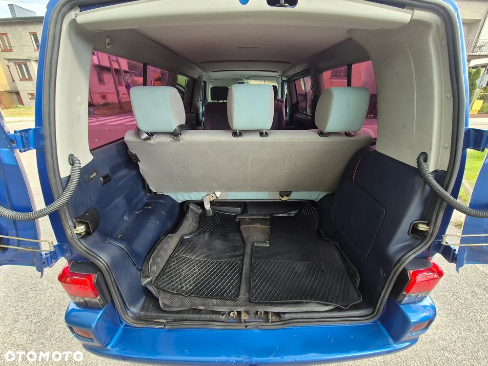 Volkswagen Caravelle TDI Basis / CL - 29