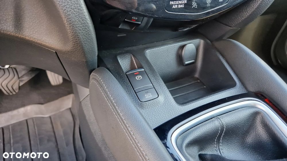 Nissan Qashqai 1.2 DIG-T Acenta EU6 - 24