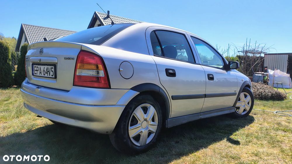 Opel Astra 1.7 CDTI Start - 4