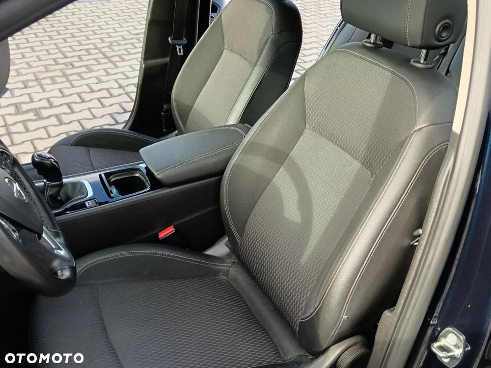 Opel Insignia 2.0 CDTI Innovation S&S - 9