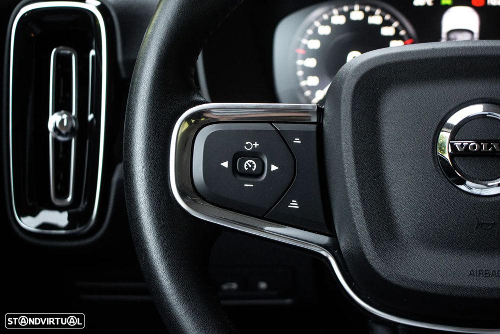 Volvo XC 40 1.5 T5 PHEV Inscription - 14