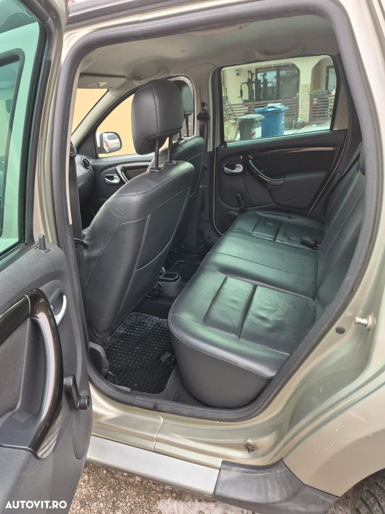 Dacia Duster 1.6 4x2 Laureate - 6