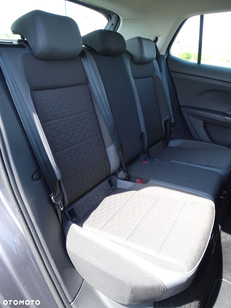 Volkswagen T-Cross 1.0 TSI OPF DSG R-Line - 17
