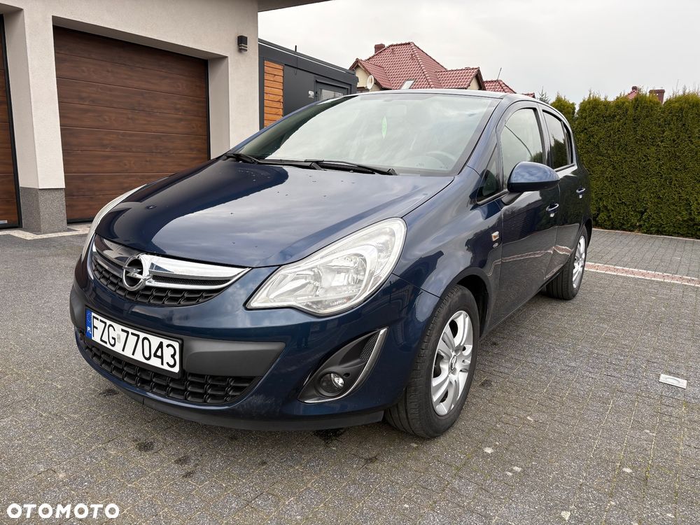 Opel Corsa 1.4 16V Active - 2