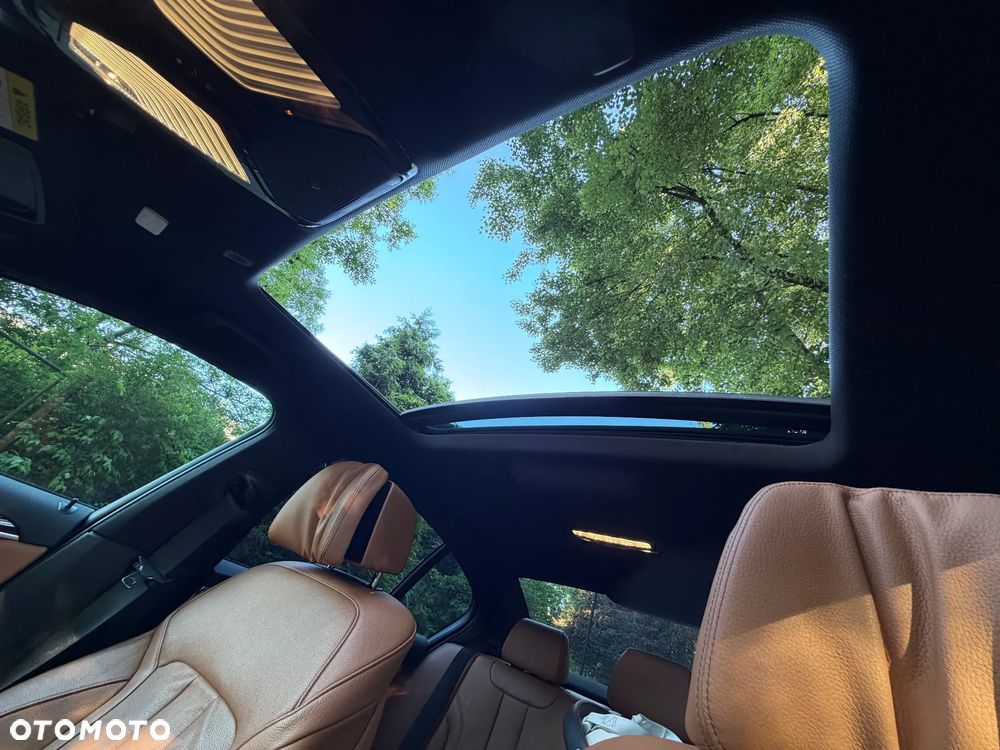BMW Seria 5 520d M Sport - 10