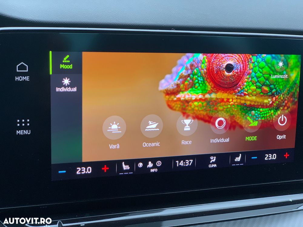 Skoda Octavia 2.0 TDI DSG RS Plus - 40