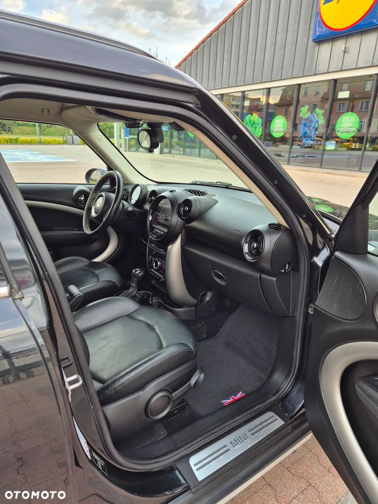 MINI Countryman Cooper D ALL4 - 14