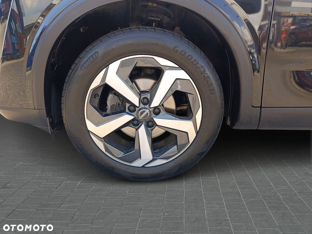 Nissan Qashqai 1.3 DIG-T MHEV 4x4 N-Connecta Xtronic - 19