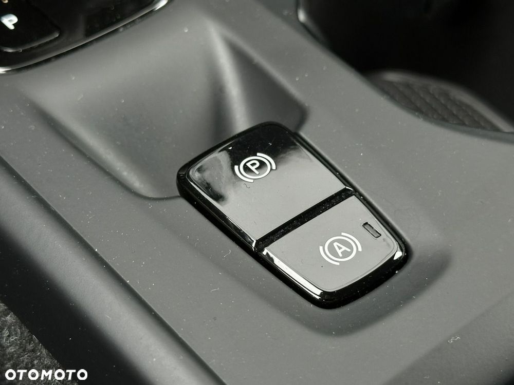Volvo XC 40 T4 Recharge DKG Inscription Expression - 25