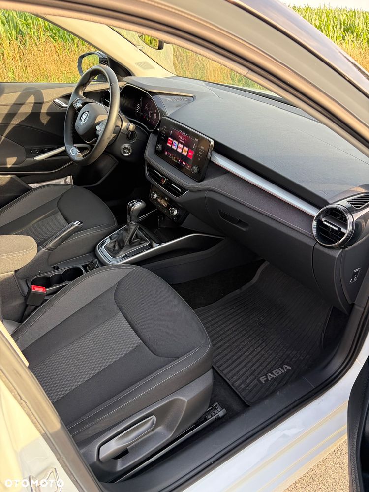 Skoda Fabia 1.0 TSI Ambition DSG - 19