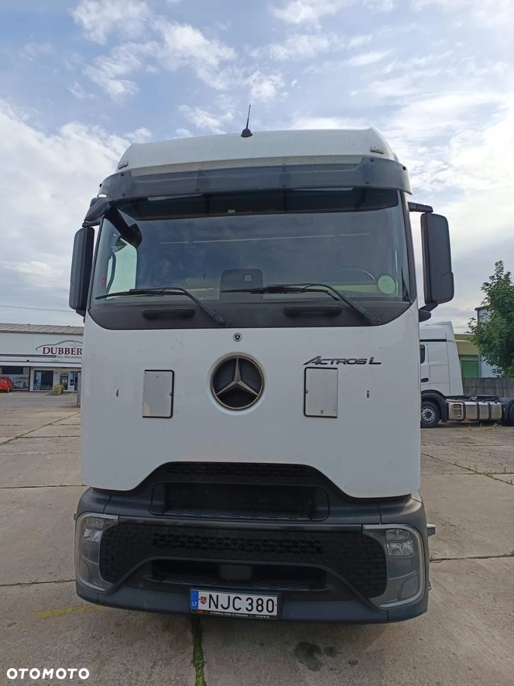 Mercedes-Benz Actros 5 L FHS 1845 LS Pro Cab - 4