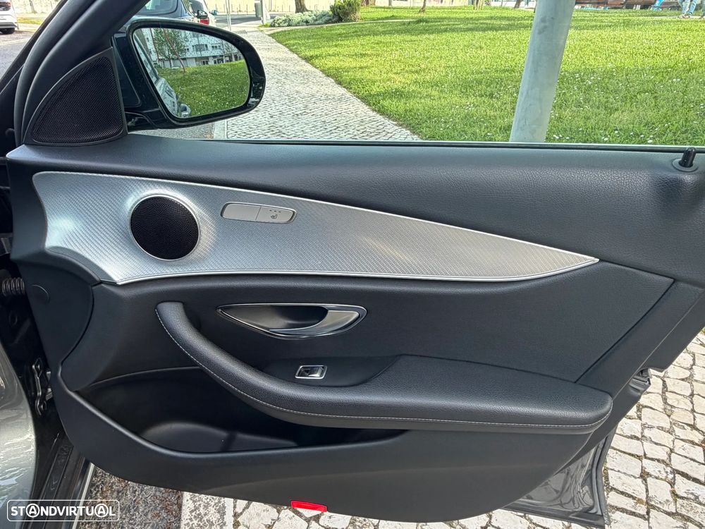 Mercedes-Benz E 220 d 4Matic All-Terrain 9G-TRONIC Avantgarde - 39