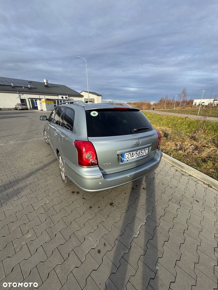 Toyota Avensis 2.0 D-4D Sol plus+NAVI - 3