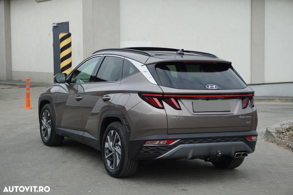 Hyundai Tucson 1.6 CRDi 48V-Hybrid 4WD DCT Prime - 11