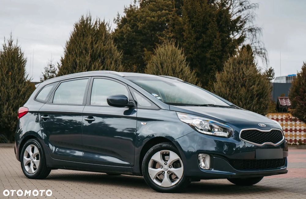 Kia Carens 1.6 GDI Edition 7 - 8