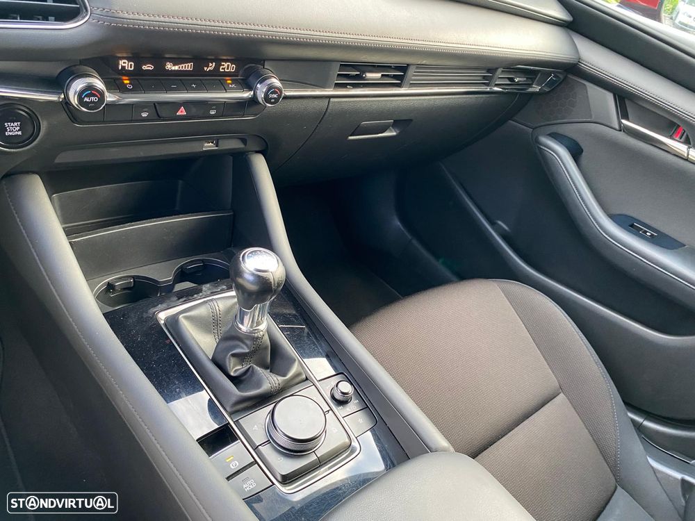 Mazda 3 Hatchback 2.0 Sky-G Evolve P.i-Actvsense J18 - 9