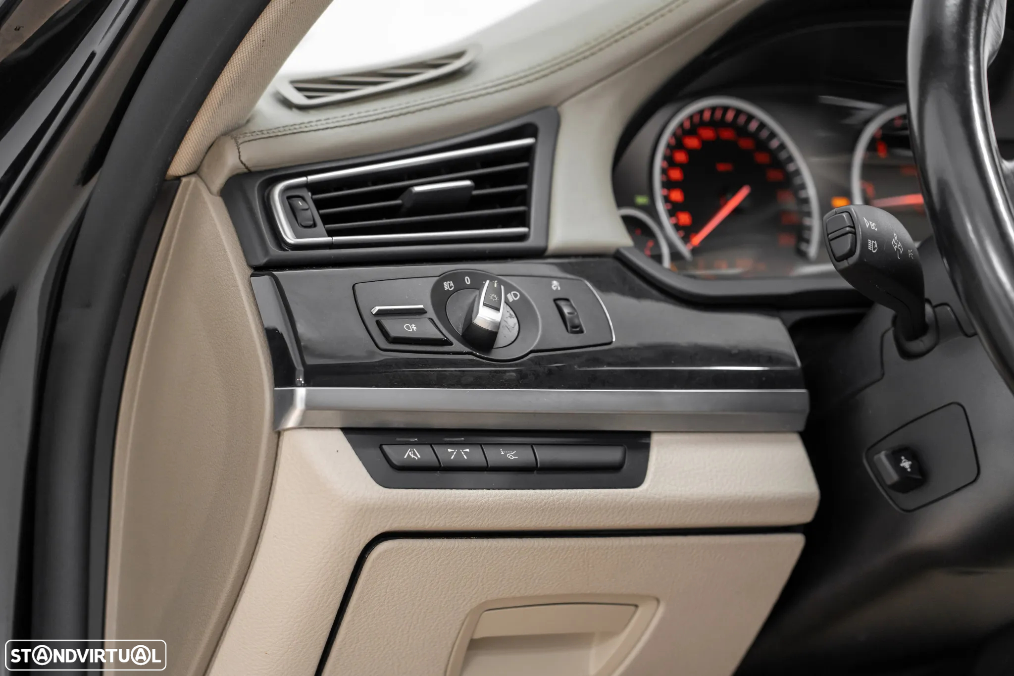 BMW 740 d - 12