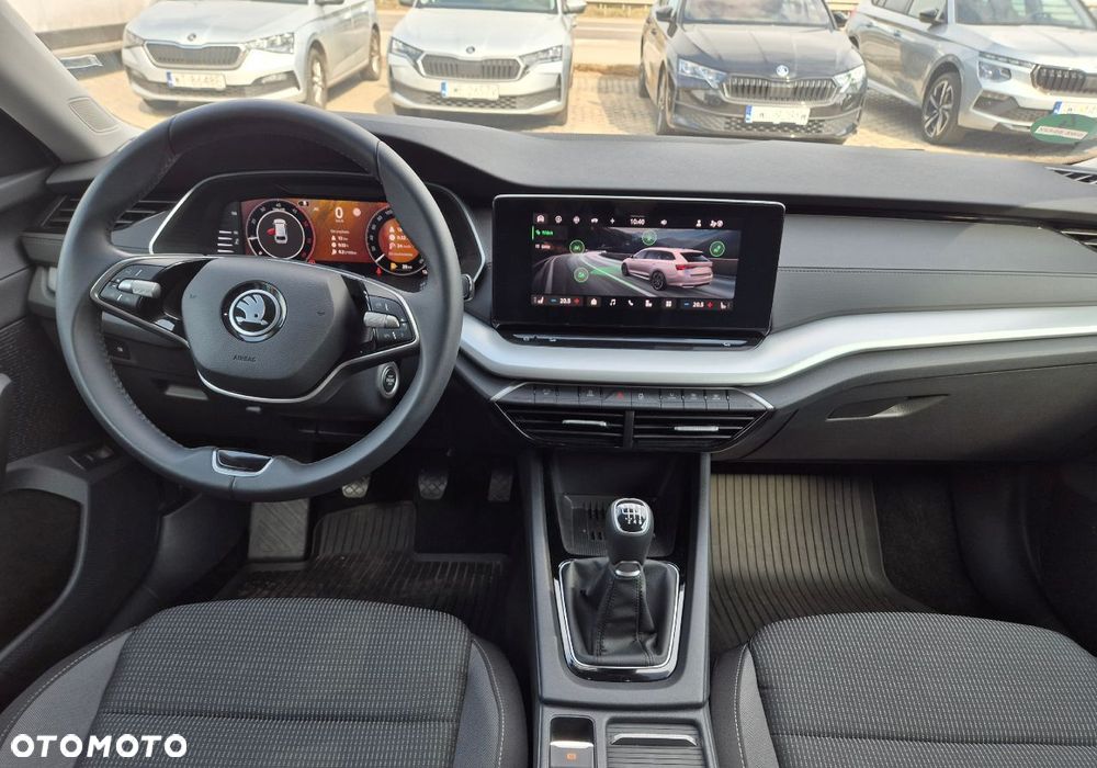 Skoda Octavia 2024 photo 5