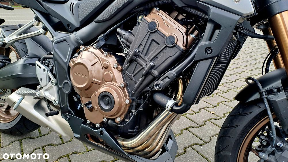 Honda CB - 7