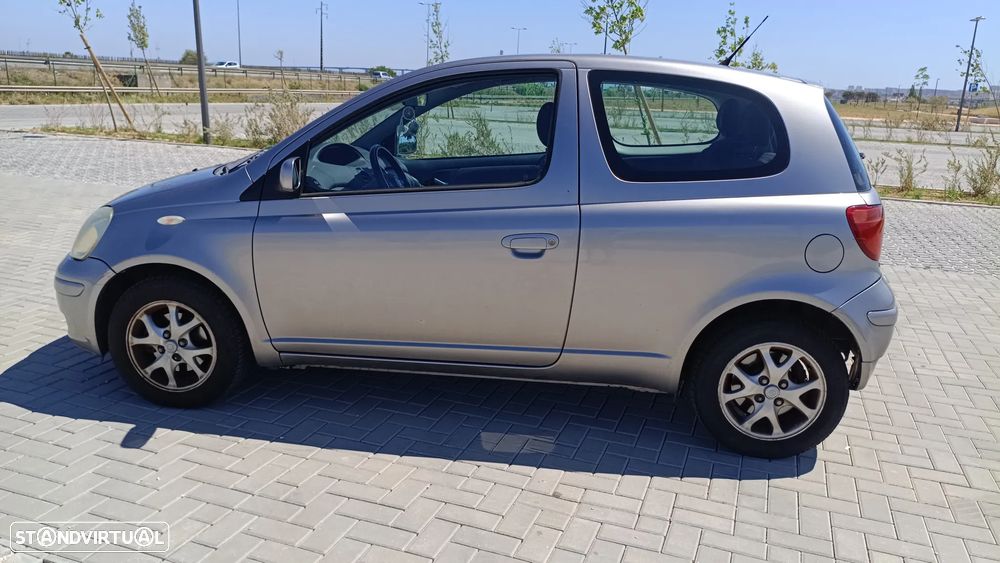 Toyota Yaris 1.0 Terra DA+ABS+CD+AC - 7