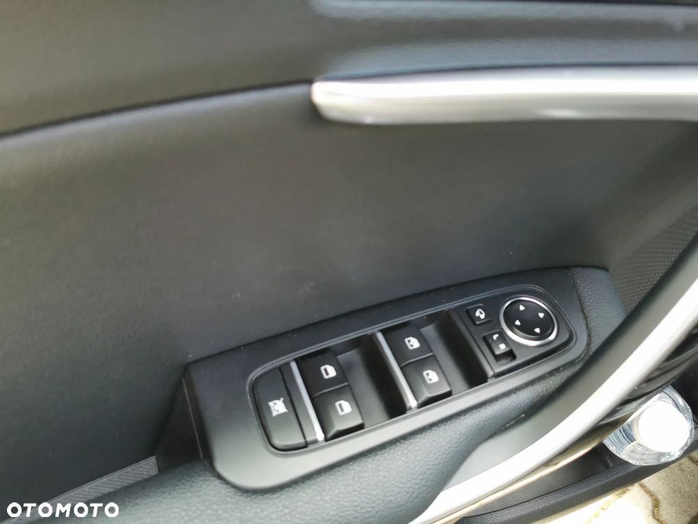 Kia Ceed 1.5 T-GDI L DCT - 12