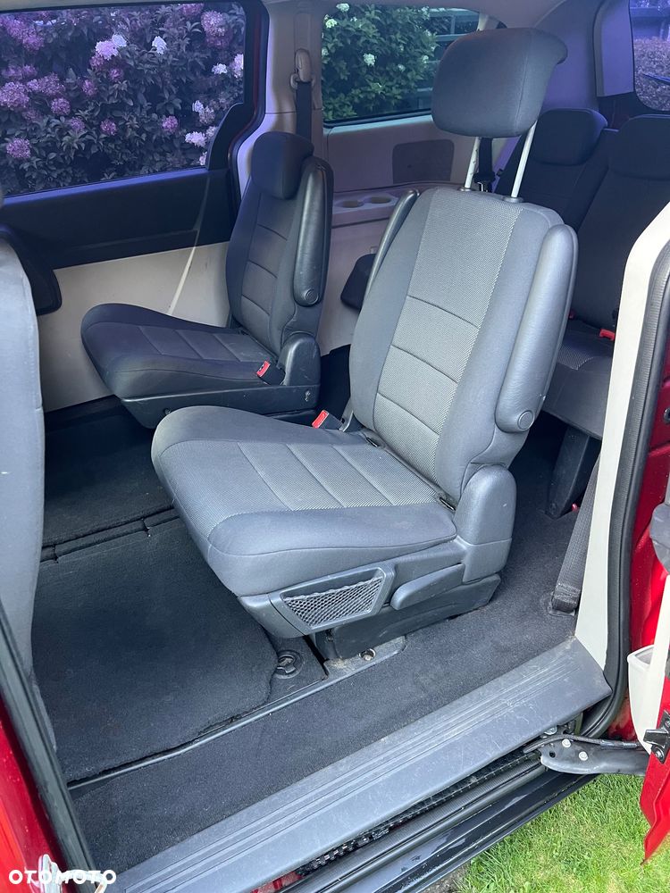 Dodge Grand Caravan 3.3 - 16