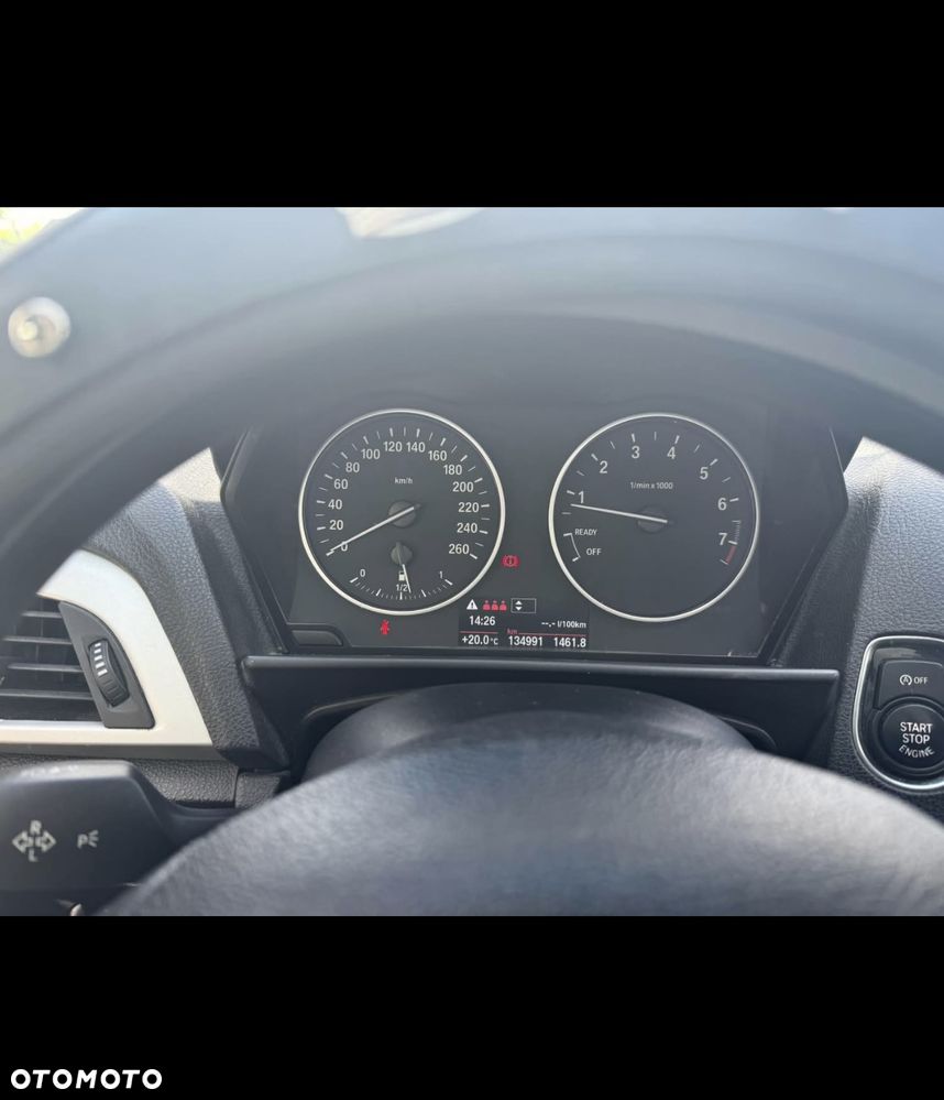 BMW Seria 1 116i - 8