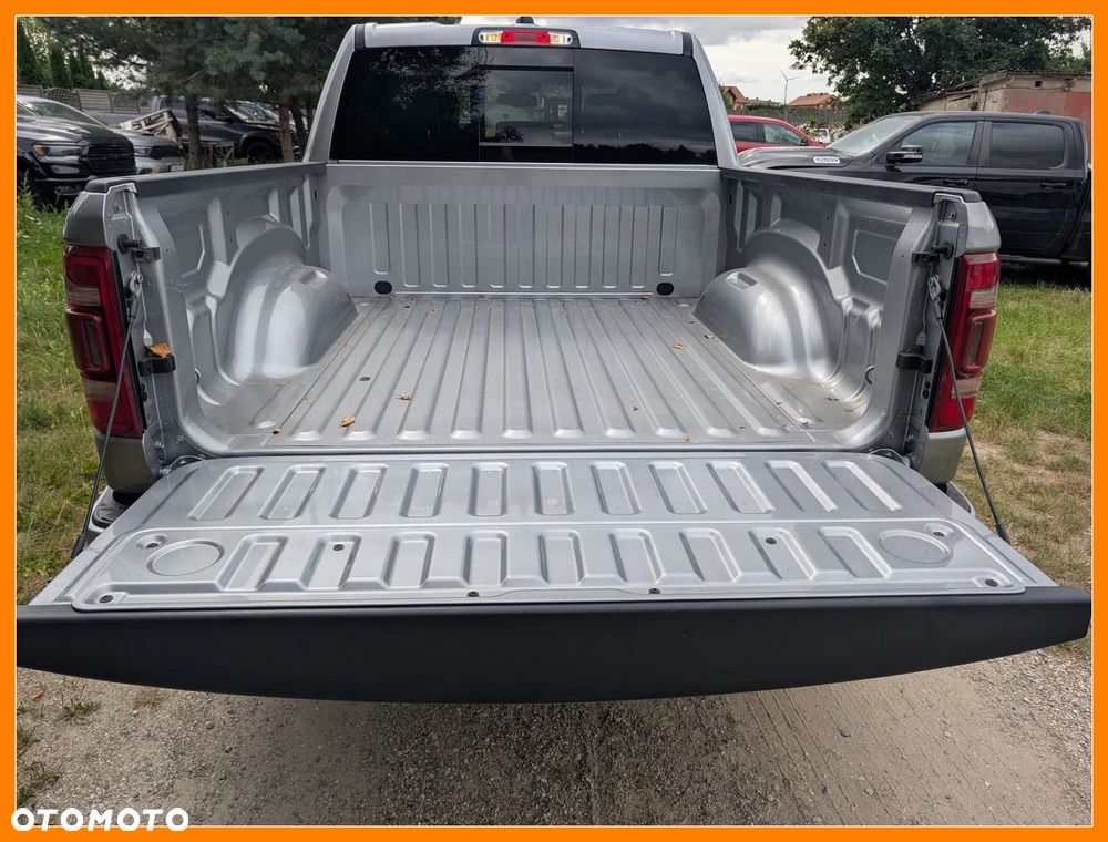 RAM 1500 Crew Cab Laramie - 5