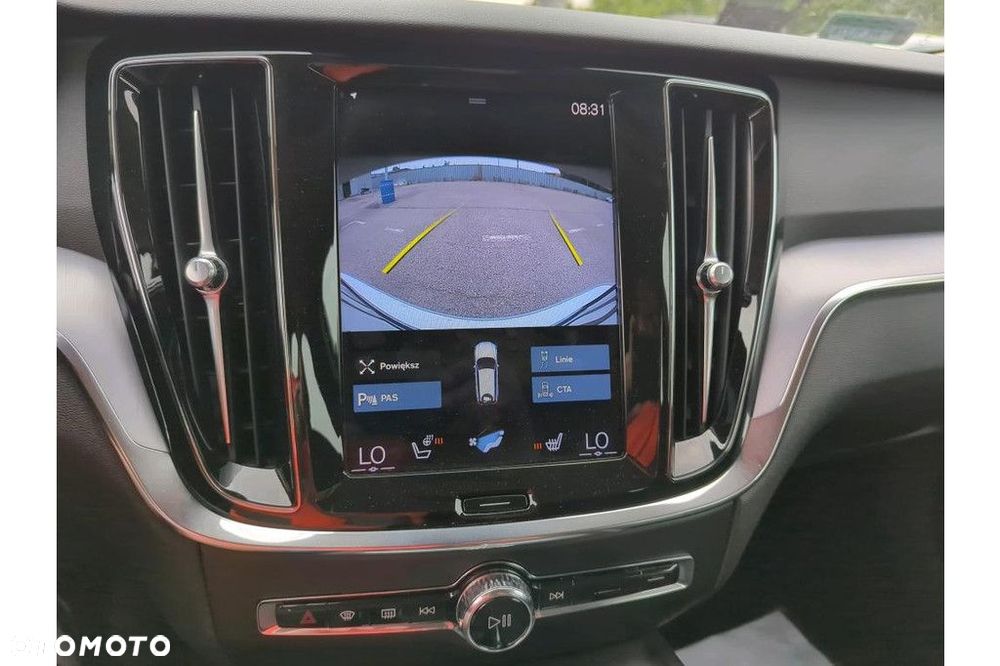 Volvo V60 D3 Momentum - 7