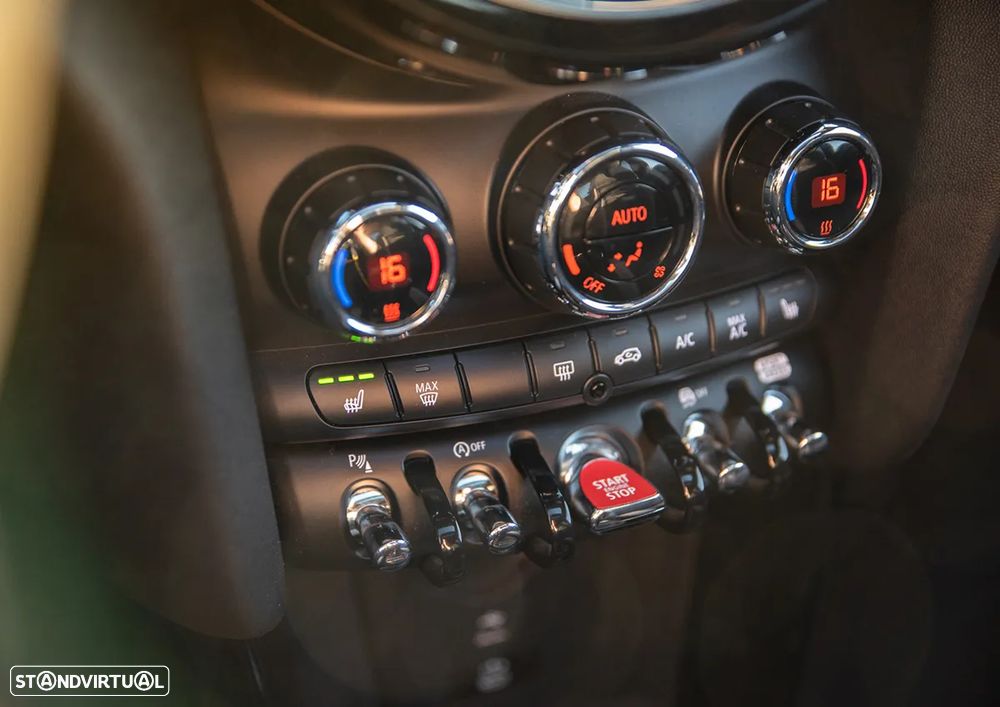 MINI 3 Portas John Cooper Works Aut. - 28