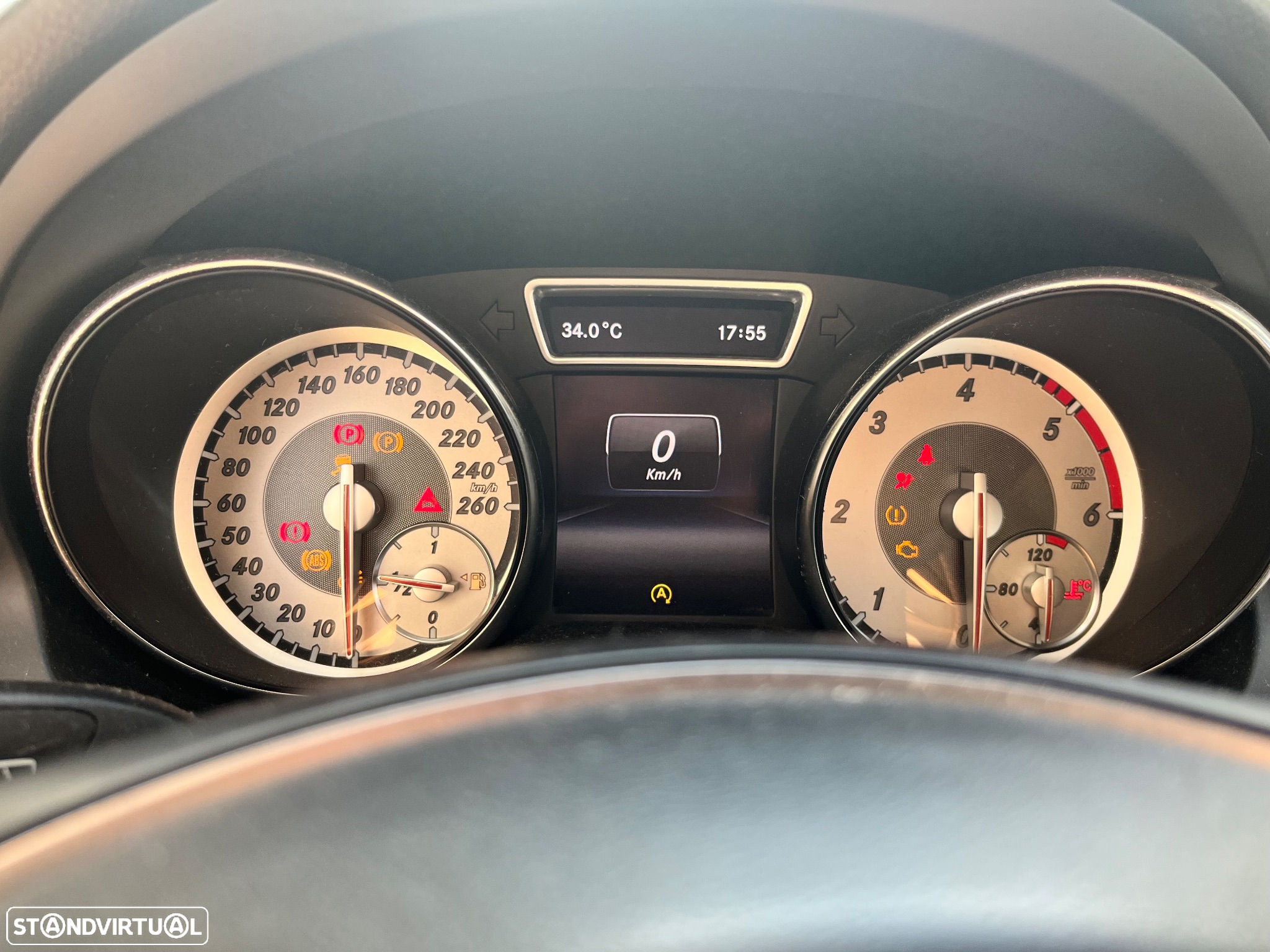 Mercedes-Benz CLA 200 d Shooting Brake Urban - 16