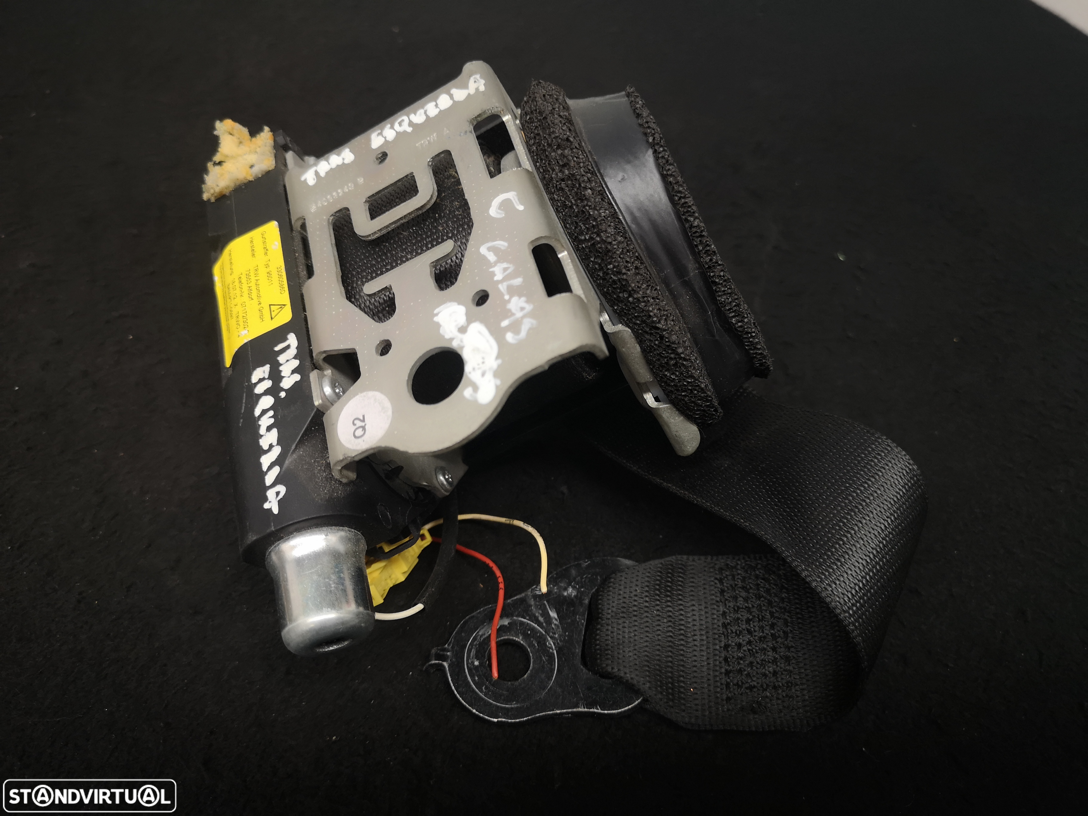 Cinto de Segurança traseira esquerda  Mercedes w204 class C 2008+ - 4