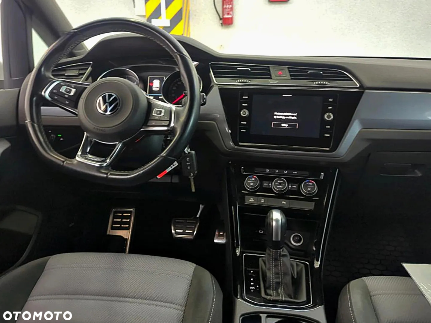 Volkswagen Touran 2.0 TDI BMT Highline DSG - 9