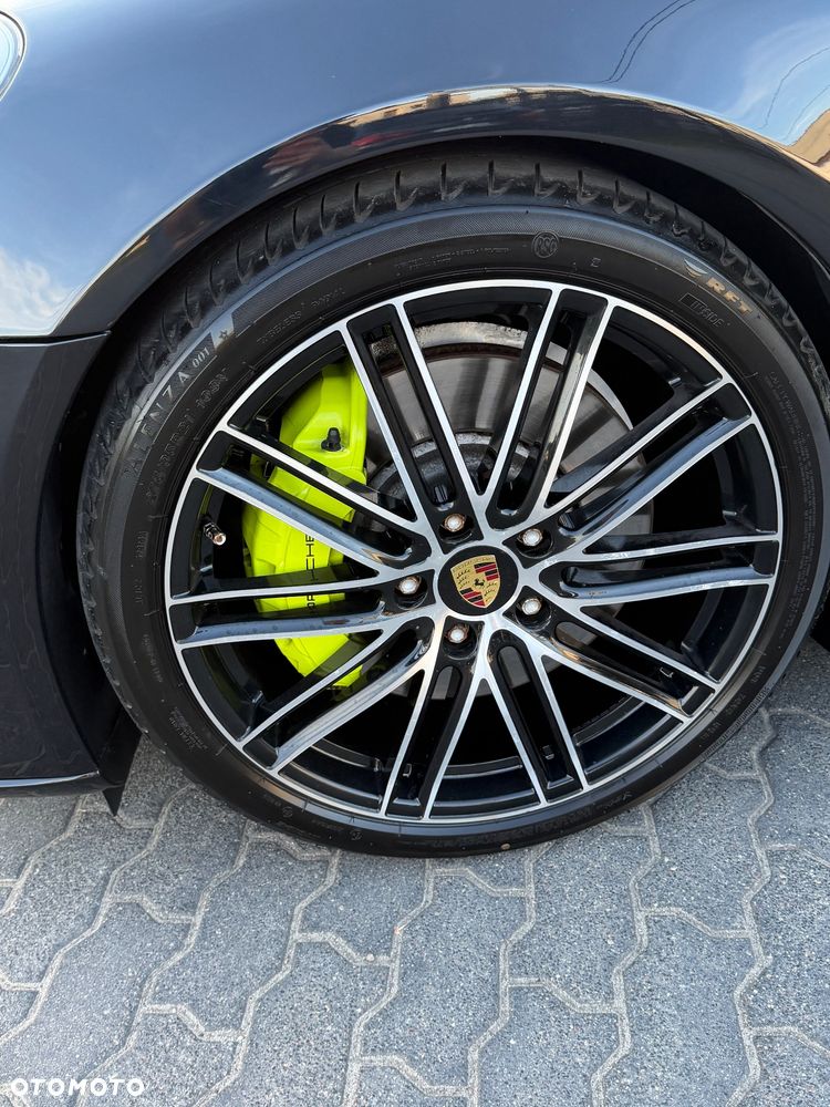 Porsche Panamera 4 E-Hybrid Executive - 8
