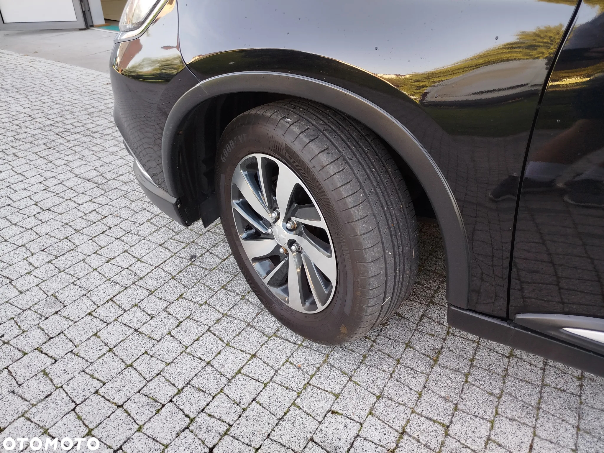 Mitsubishi Outlander 2.2 DI-D 4WD Automatik Diamant Edition - 36