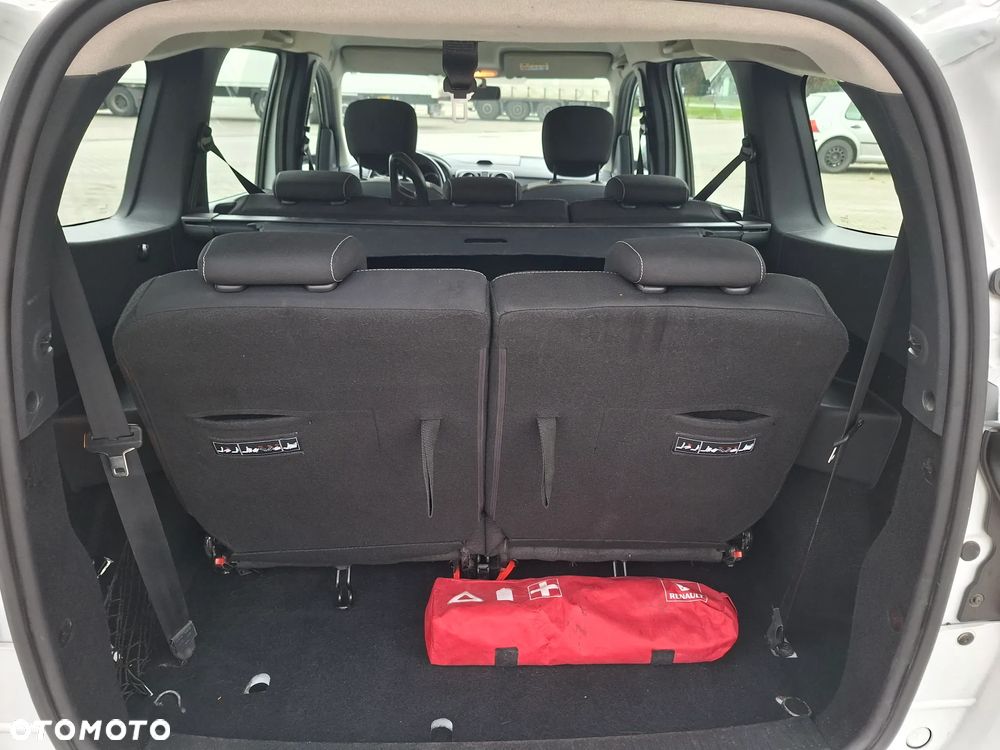 Dacia Lodgy 1.5 Blue dCi Stepway S&S - 12