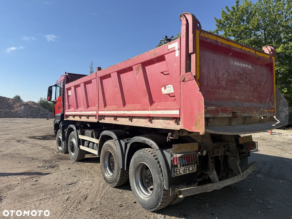 Mercedes-Benz Actros - 8