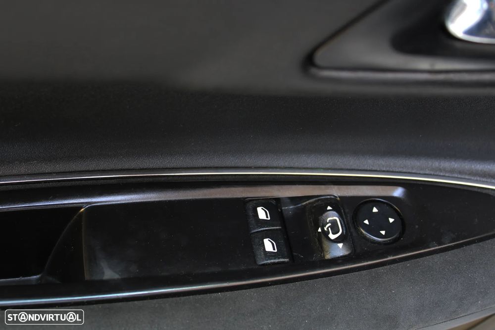 Citroën C4 2.0 HDi FAP VTS - 41