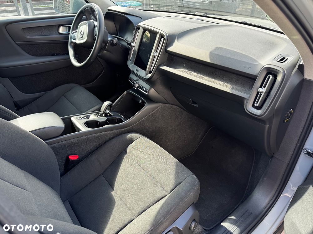 Volvo XC 40 B3 Core - 11