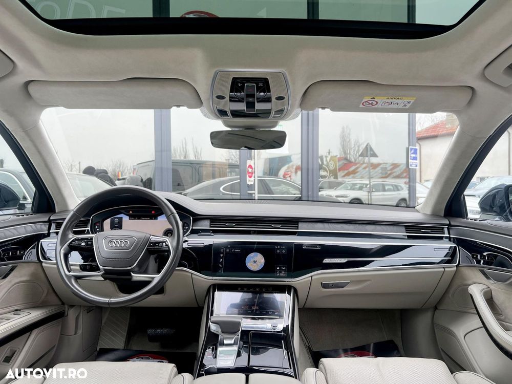 Audi A8 - 8