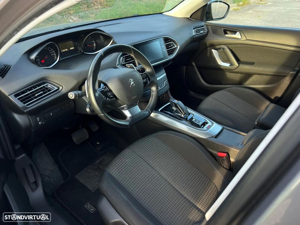 Peugeot 308 SW - 33