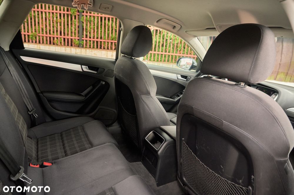 Audi A4 Avant 2.0 TDI DPF Ambition - 36