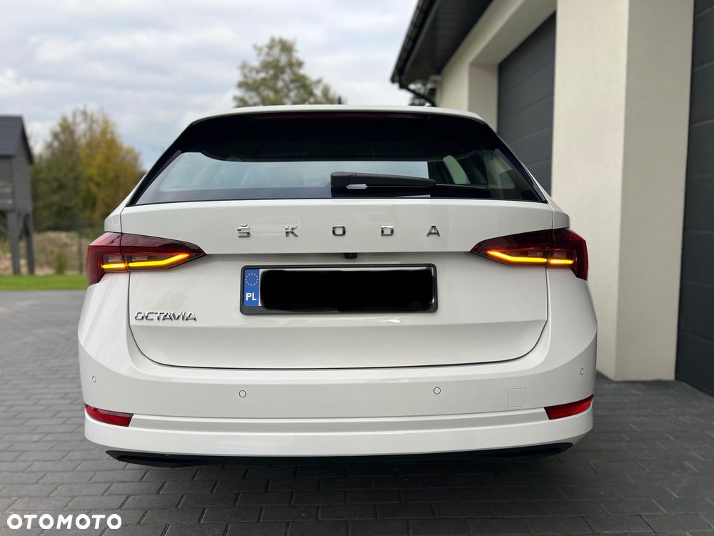 Skoda Octavia - 14